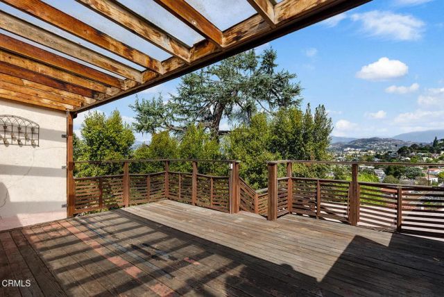 1341 Cambridge Drive, Glendale, CA 91205