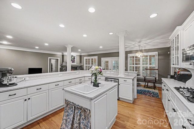 4016 Ancestry Circle, Weddington, NC 28104