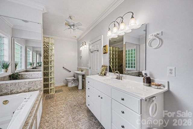 4016 Ancestry Circle, Weddington, NC 28104