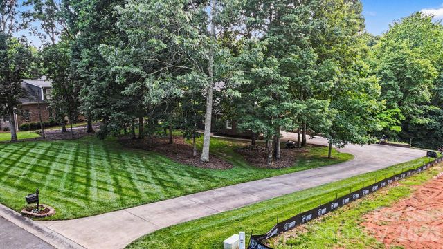 4016 Ancestry Circle, Weddington, NC 28104