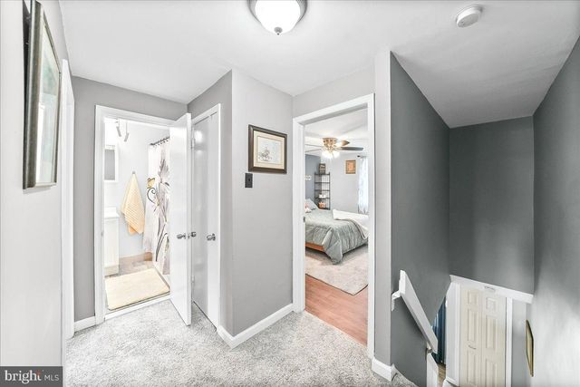 2006 KENT RD, Folcroft, PA 19032