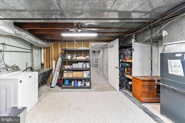 2006 KENT RD, Folcroft, PA 19032