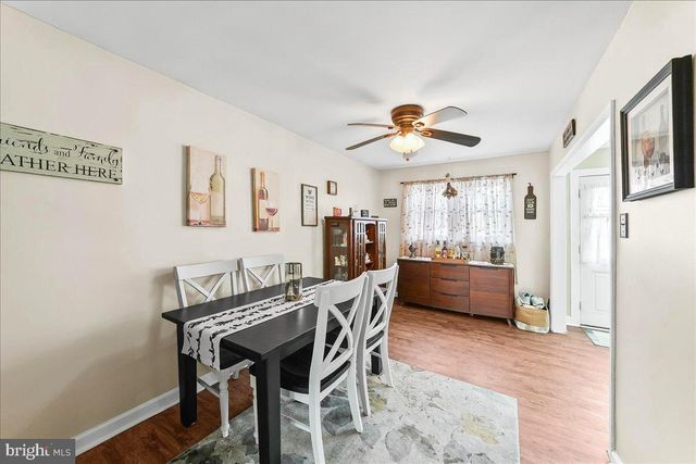 2006 KENT RD, Folcroft, PA 19032