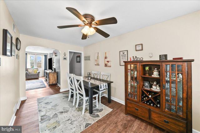 2006 KENT RD, Folcroft, PA 19032