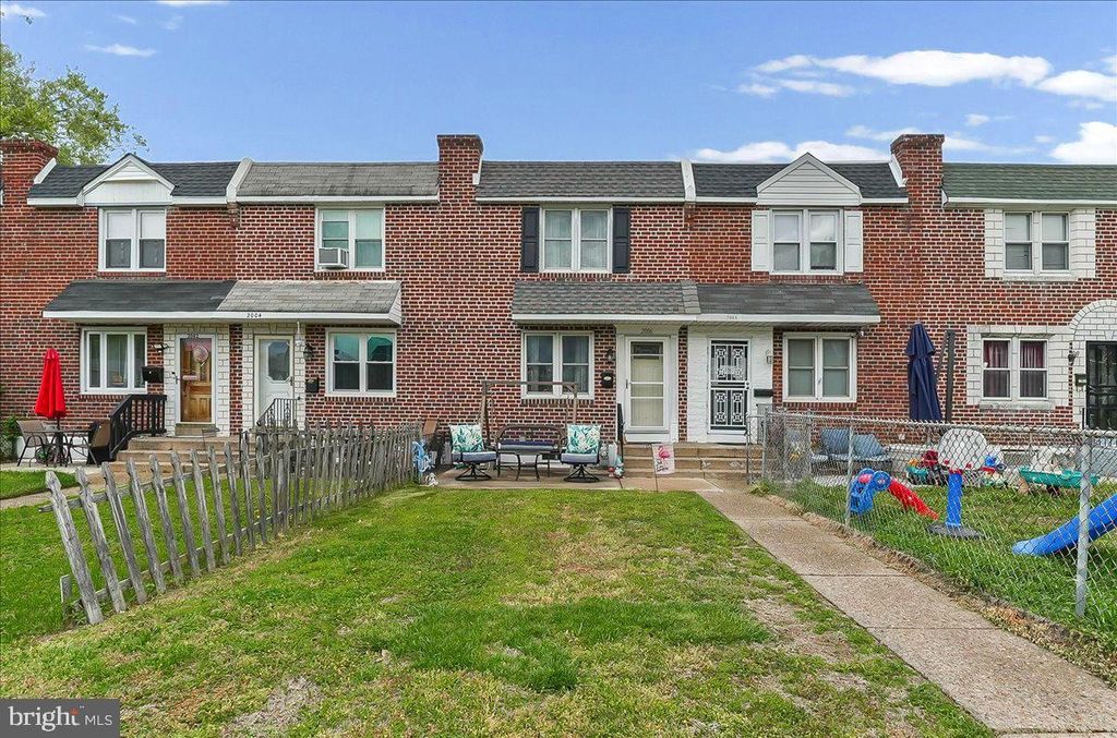 2006 KENT RD, Folcroft, PA 19032