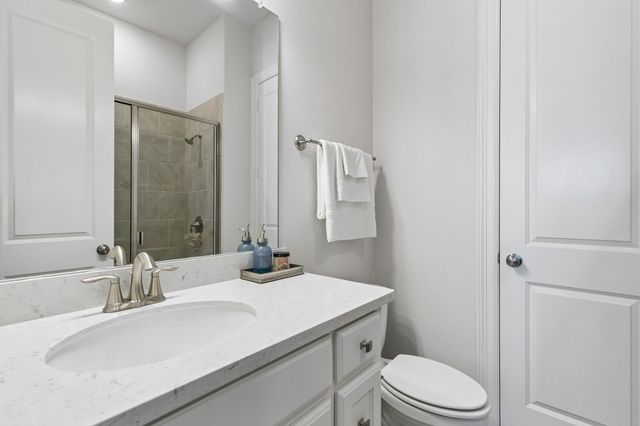 611 Broadhurst Lane, Prosper, TX 75078