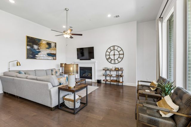 611 Broadhurst Lane, Prosper, TX 75078