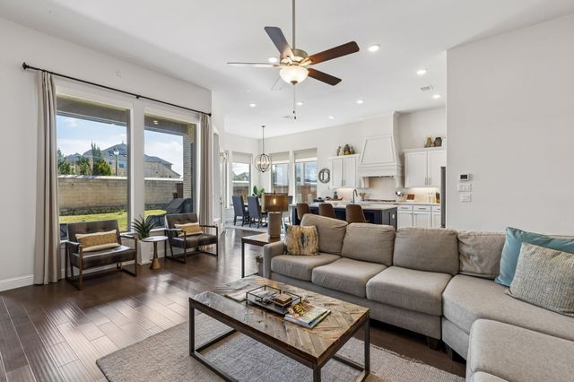 611 Broadhurst Lane, Prosper, TX 75078