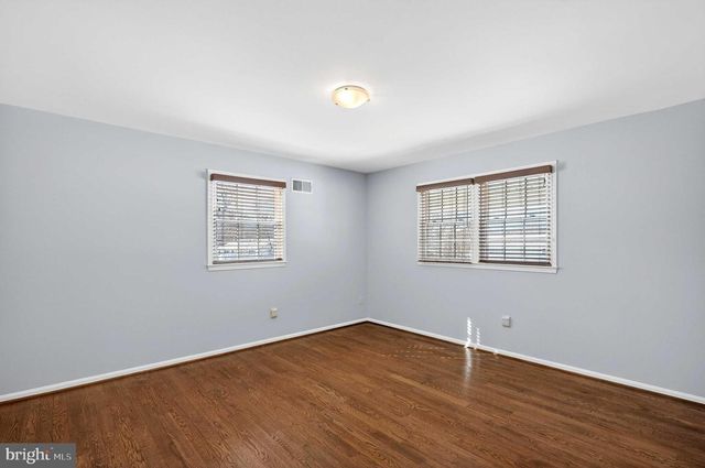 9125 DONNA DEAN DR, Springfield, VA 22153