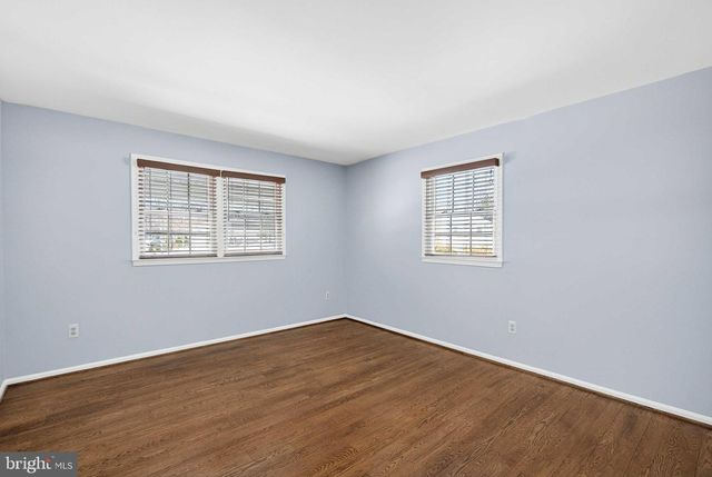 9125 DONNA DEAN DR, Springfield, VA 22153