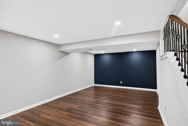 9125 DONNA DEAN DR, Springfield, VA 22153