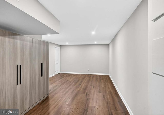 9125 DONNA DEAN DR, Springfield, VA 22153