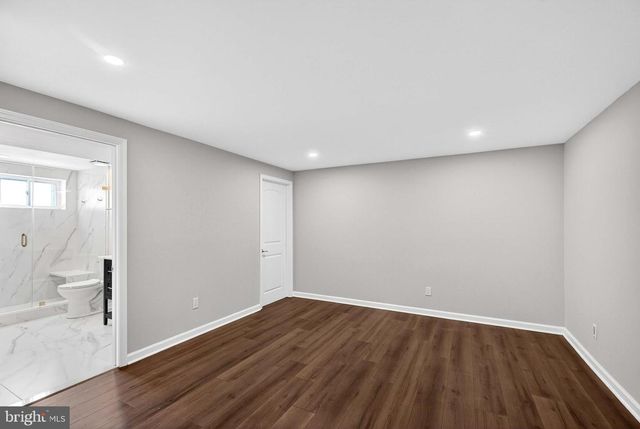 9125 DONNA DEAN DR, Springfield, VA 22153