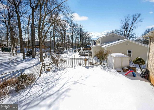 9125 DONNA DEAN DR, Springfield, VA 22153