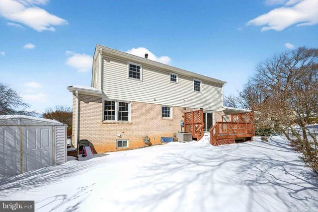 9125 DONNA DEAN DR, Springfield, VA 22153