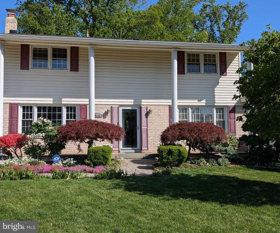 9125 DONNA DEAN DR, Springfield, VA 22153