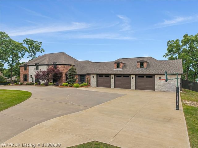 3100 Jackson Street, Fort Smith, AR 72903