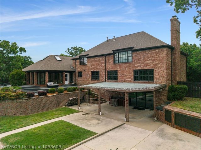 3100 Jackson Street, Fort Smith, AR 72903