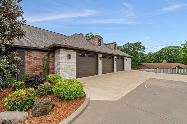 3100 Jackson Street, Fort Smith, AR 72903