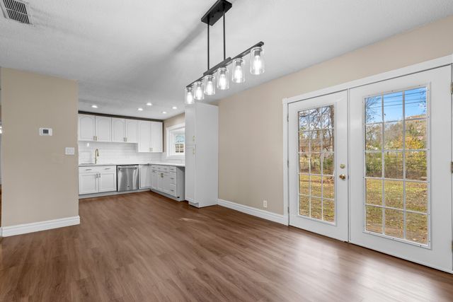 214 Serena Drive, Hixson, TN 37343