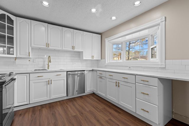 214 Serena Drive, Hixson, TN 37343