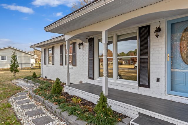 214 Serena Drive, Hixson, TN 37343