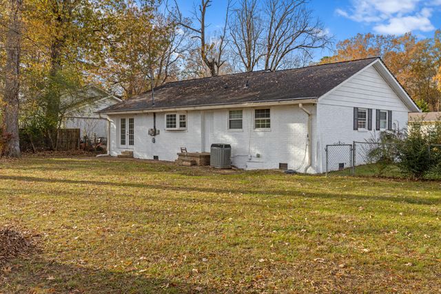 214 Serena Drive, Hixson, TN 37343