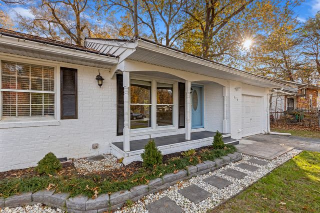 214 Serena Drive, Hixson, TN 37343