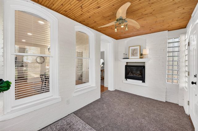 59 S Maple Street, Zeeland, MI 49464