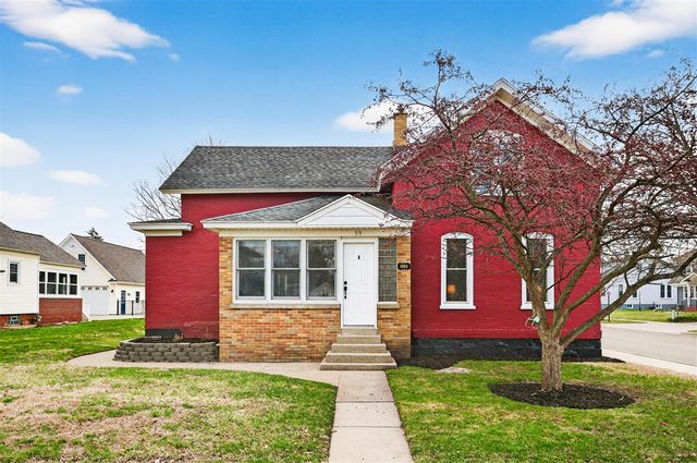 59 S Maple Street, Zeeland, MI 49464