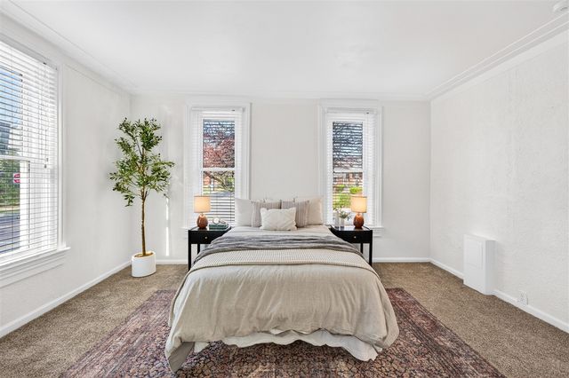 59 S Maple Street, Zeeland, MI 49464