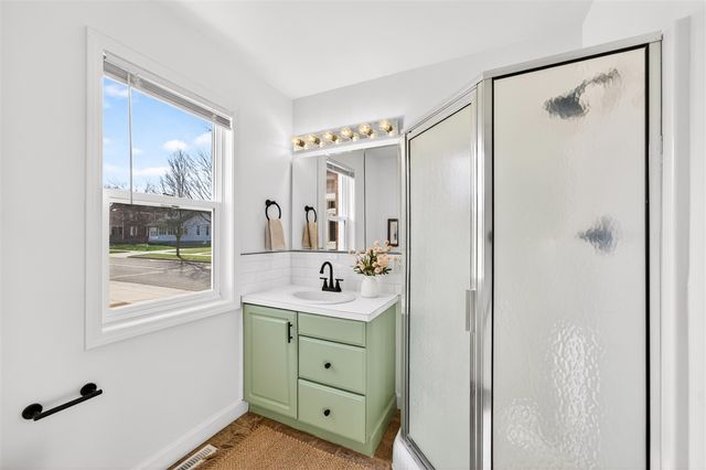 59 S Maple Street, Zeeland, MI 49464