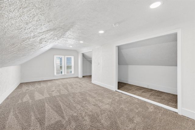 59 S Maple Street, Zeeland, MI 49464