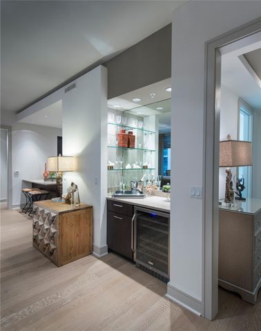 5122 Morningside Dr 306, Houston, TX 77005