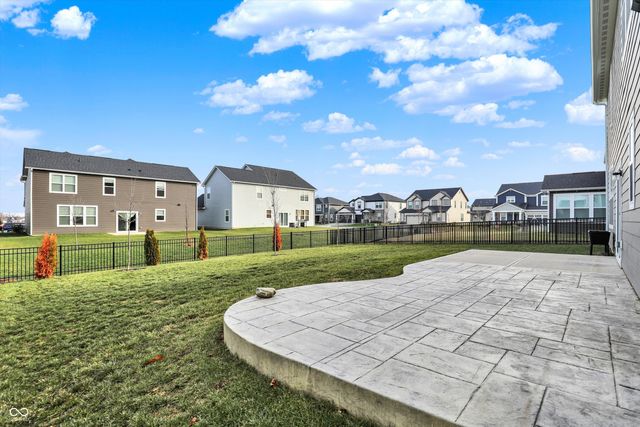 15322 Montfort Drive, Noblesville, IN 46062