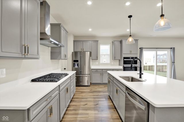 15322 Montfort Drive, Noblesville, IN 46062