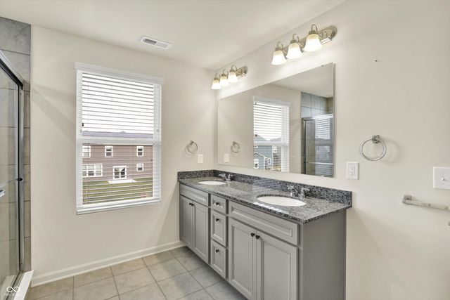 15322 Montfort Drive, Noblesville, IN 46062