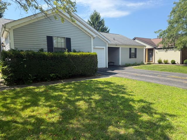 2293 Deerfield Drive, Grove City, OH 43123