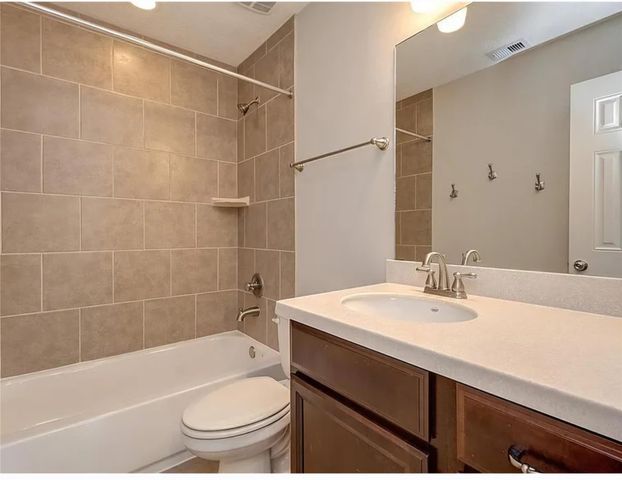 4522 Millstone Canyon Lane, Sugar Land, TX 77479