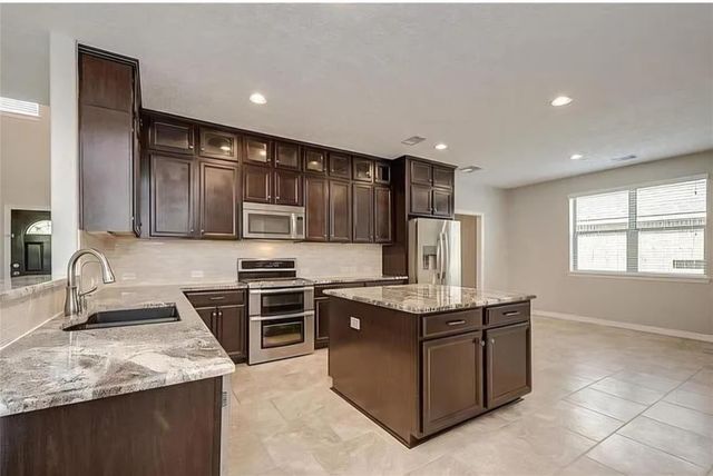 4522 Millstone Canyon Lane, Sugar Land, TX 77479