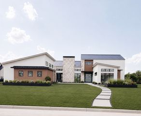 319 Longview Place, Heath, TX 75032