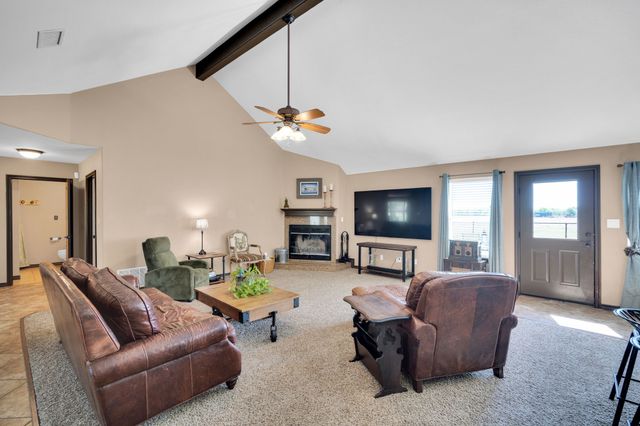 130 Eubanks Road, Maypearl, TX 76064