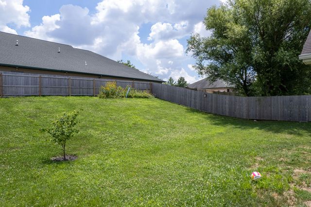 3810 CROCODILE DR, Columbia, MO 65202