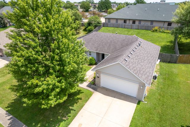 3810 CROCODILE DR, Columbia, MO 65202