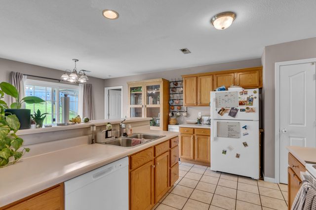 3810 CROCODILE DR, Columbia, MO 65202