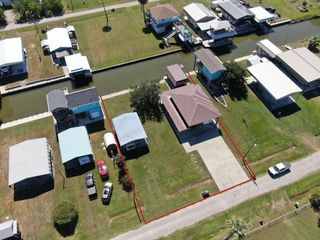 1120 & 1122 Prides Lane, Crystal Beach, TX 77650