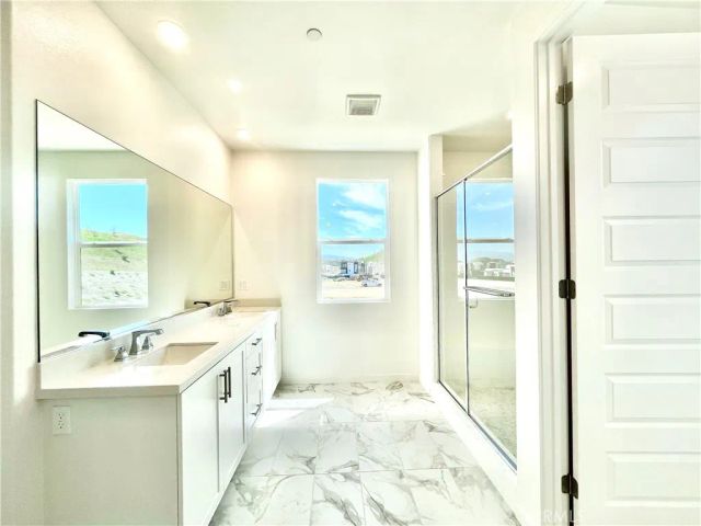 27312 Maverick Place, Valencia, CA 91381