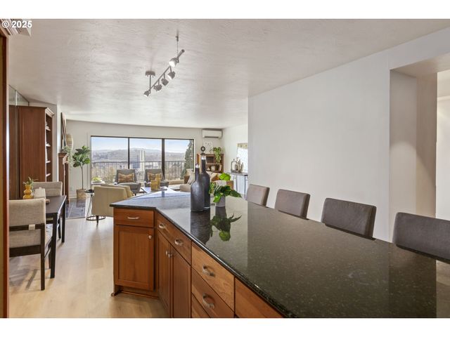 2309 Sw 1ST Ave 844, Portland, OR 97201