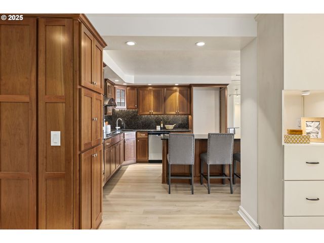 2309 Sw 1ST Ave 844, Portland, OR 97201