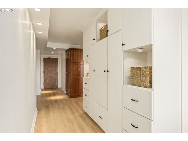 2309 Sw 1ST Ave 844, Portland, OR 97201